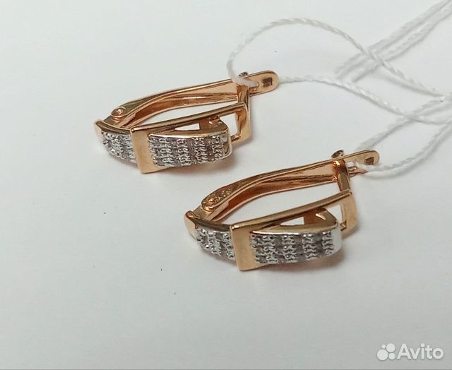 Золотые серьги с фианитом