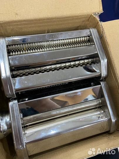 Машина для нарезки лапши