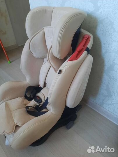 Детское автокресло Capella от 15 до 36 кг isofix