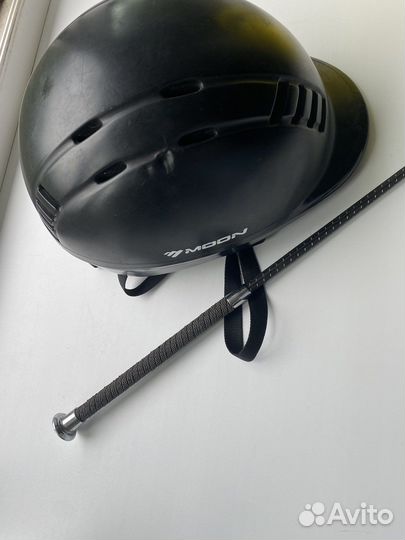 Верховая езда: шлеи, брюки, сапоги, краги, хлыст