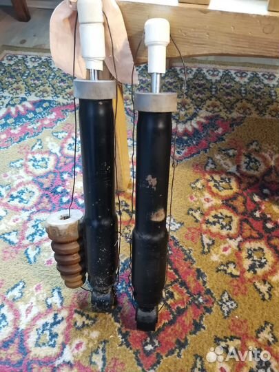 Стойки задние Skoda,Volkswagen, Audi, Seat