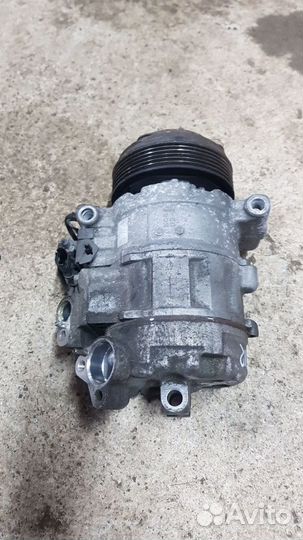 Компрессор кондиционера BMW 3 E90/E91/E92/E93 2008