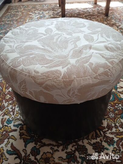 Пуфик Банкетка