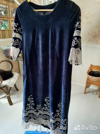 Нарядное женское платье 48 50