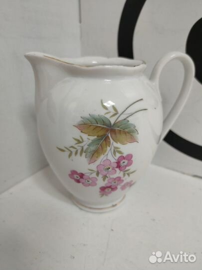 Молочник Лфз / 0,3 л. / 11 см