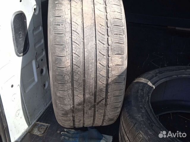 Michelin Latitude Tour HP 275/45 R19