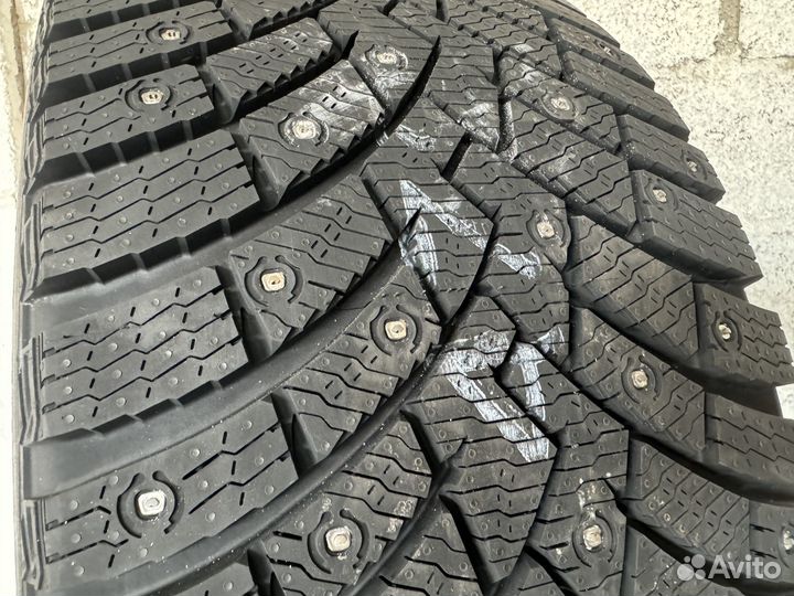 Pirelli Scorpion Ice Zero 2 265/45 R21 108H