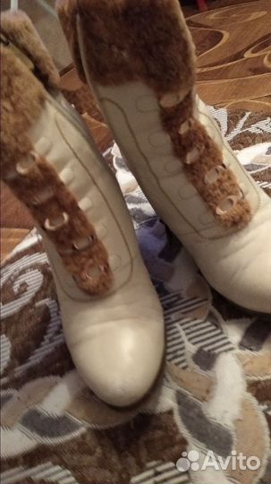 Продаю сапоги зимние женские
