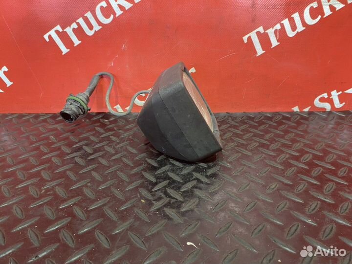 Фонарь за кабиной Volvo FH