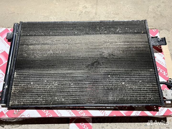 Радиатор кондиционера VW Multivan T5GP