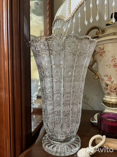 Ваза для цветов большая