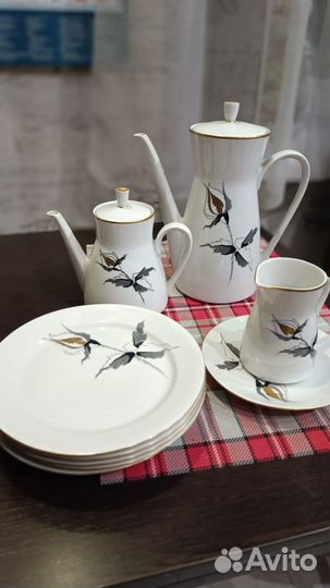 Кофейно-чайный сервиз 