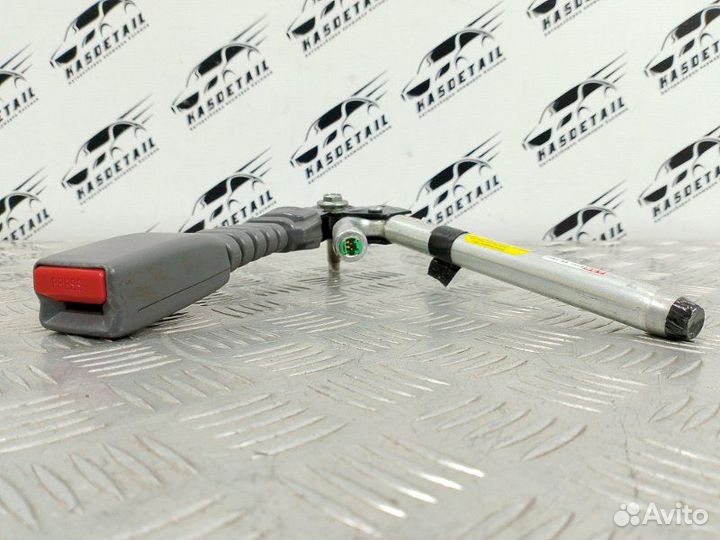 Замок ремня безопасности передний правый Hyundai