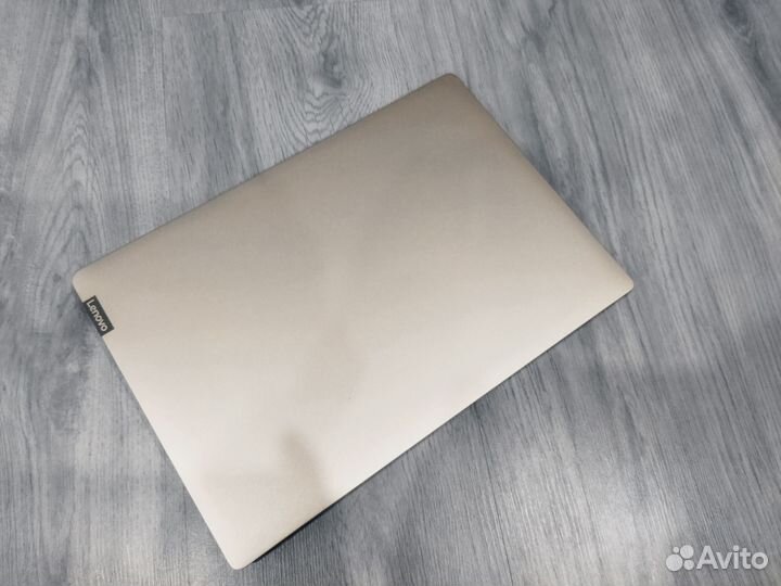 Lenovo Ryzen 5/IPS/FHD/8Gb/SSD256