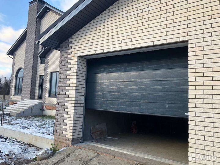 Ворота гаражные секционные