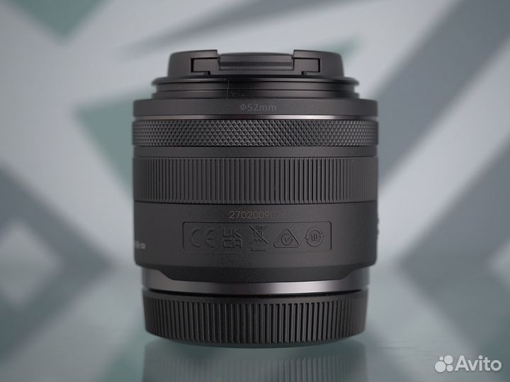 Canon RF 35mm f/1.8 Macro IS STM