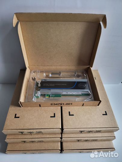 Жесткий диск Intel DC P3700/P 3700 800 Гб