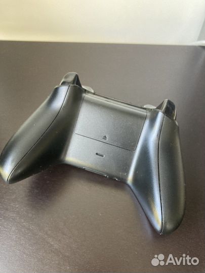 Xbox One геймпад 1708
