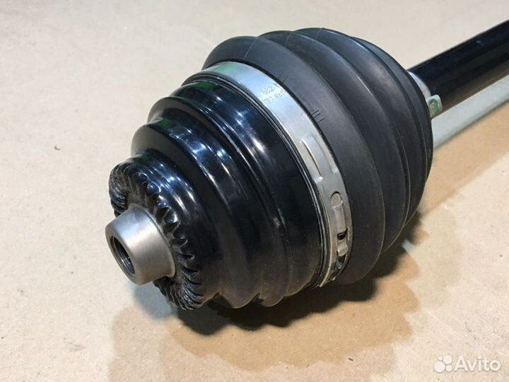 Приводной вал (привод) передний левый Bmw 1 2 3 4