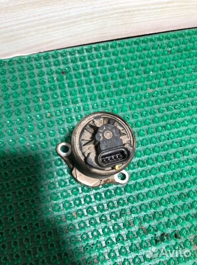 Клапан рециркуляции отработанных газов Chevrolet