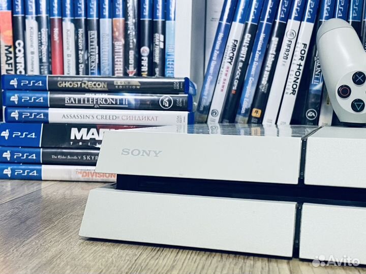Sony PS4 Отличное состояние