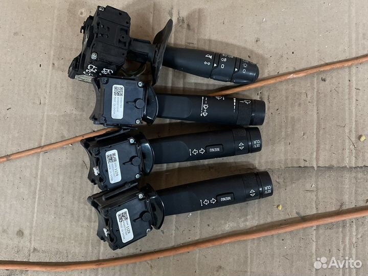 Подрулевой переключатель