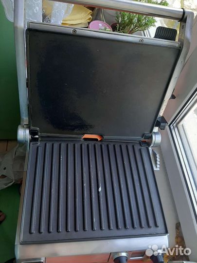 Гриль Bork g801