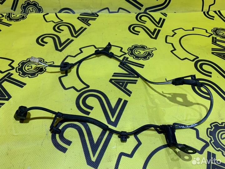 Провод датчика ABS задний левый Toyota Corolla