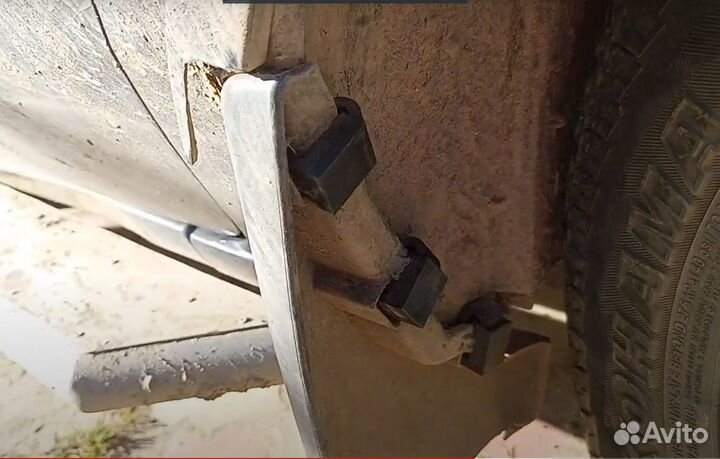 Крепление брызговика Ford Fusion/Fiesta (Комплект)