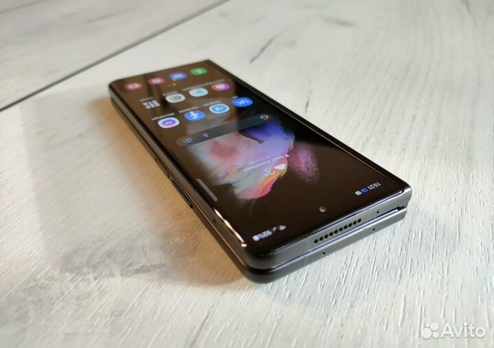 Samsung Galaxy Z Fold3 5G, 12/512 ГБ