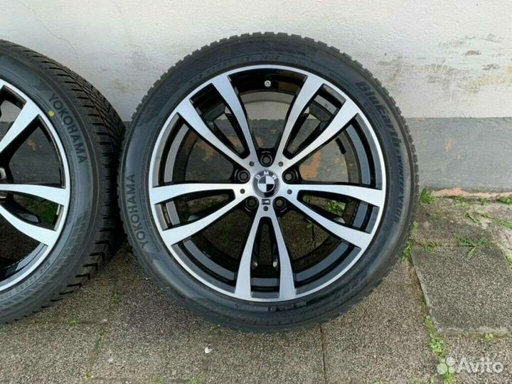 Yokohama BluEarth Winter V905 275/40 R20