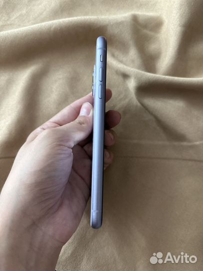 Телефон iPhone 11 128 gb