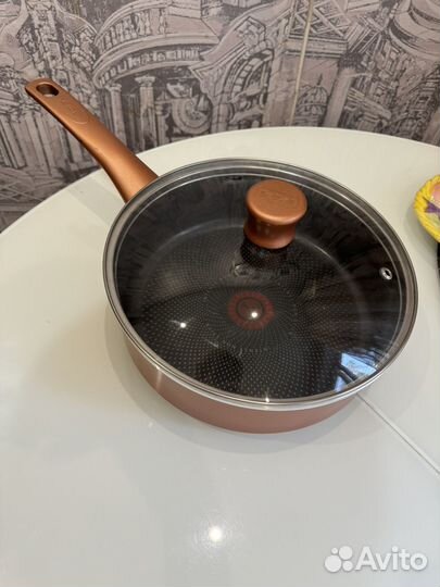 Сотейник tefal новый 24 см