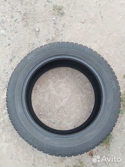 Gislaved Nord Frost 200 215/55 R17 98T