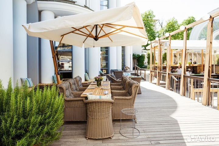 Профессиональный зонт для кафе. Усиленный зонт