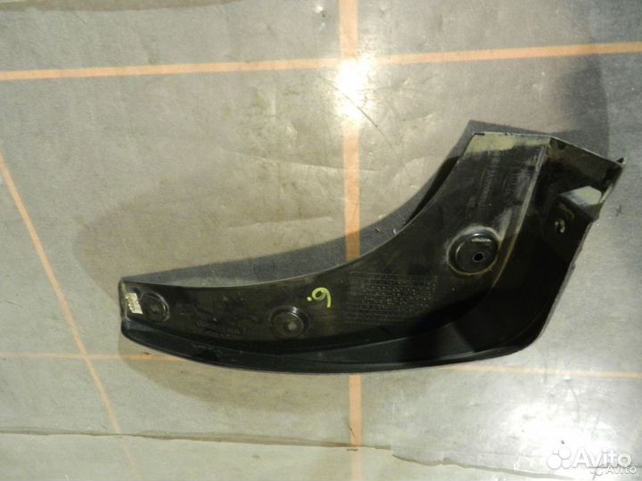 Брызговик передний левый - Kia Sportage 3