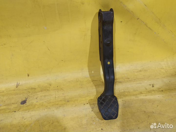 Педаль тормоза МКПП VW polo Фольксваген поло 5