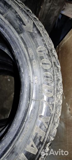 Goodyear Ultra Grip Ice Arctic 2 205/55 R16