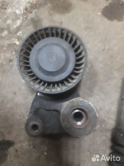 Натяжитель приводного ремня Porsche Cayenne 4.5 V8