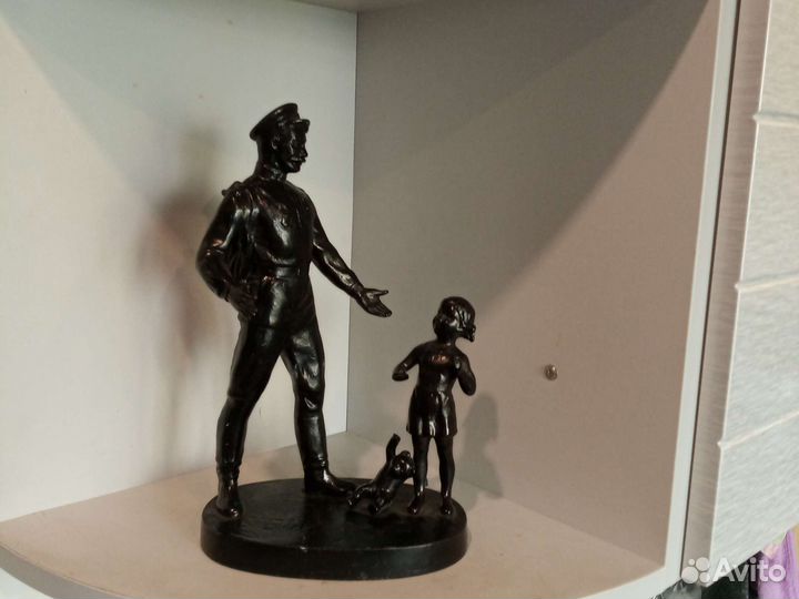 Каслинское литьё Встреча солдата