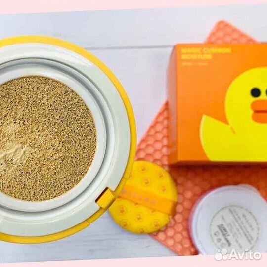 Кушон «Уточка» Magic Cushion Moisture SPF50+