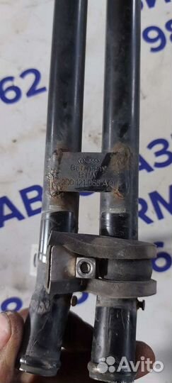 Трубка охлаждения на Volkswagen Phaeton