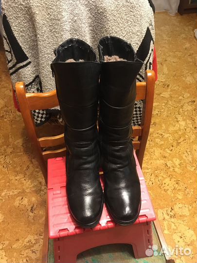 Женские зимние сапоги 