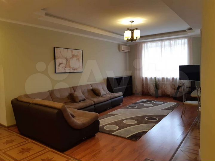 3-к. квартира, 120 м², 6/12 эт.