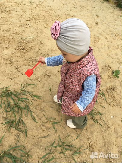 Шапочка на девочку до года