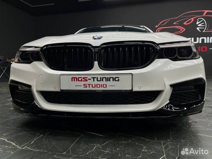 Решетка стиль M-Performance черный глянец BMW G30