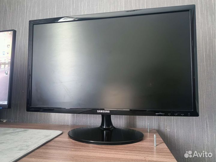 Монитор Samsung 75 гц