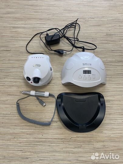 Маникюр педикюр лампа