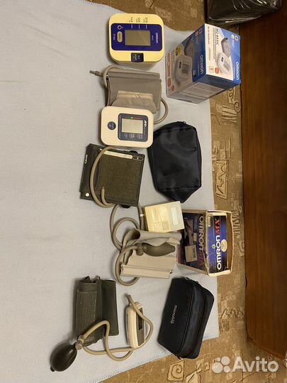 Тонометры в ремонт или на запчасти(одним лотом)