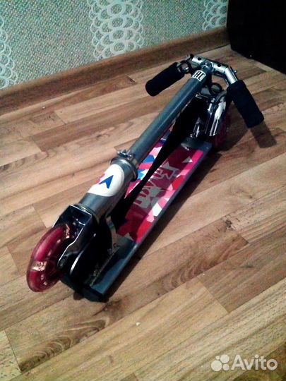 Самокат 3-х колесный